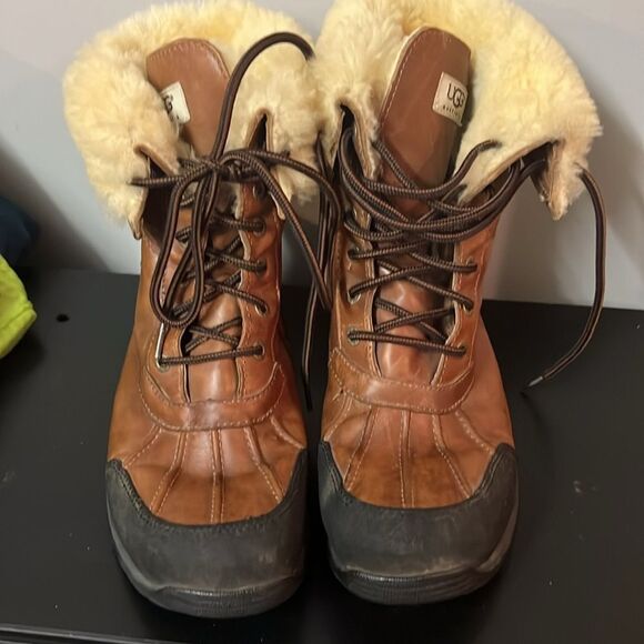 UGG Adirondack III Waterproof boots Size 10 Fisherman Core B93 - Picture 4 of 10